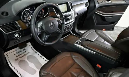 Restorasi Interior Mobil